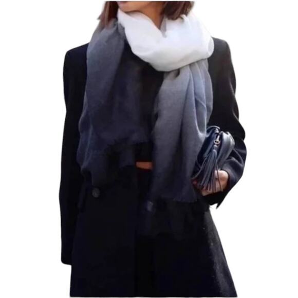 NIP! Carly Cushnie Luxury Grey Horizon Ombre Oversized Scarf - Picture 6 of 12